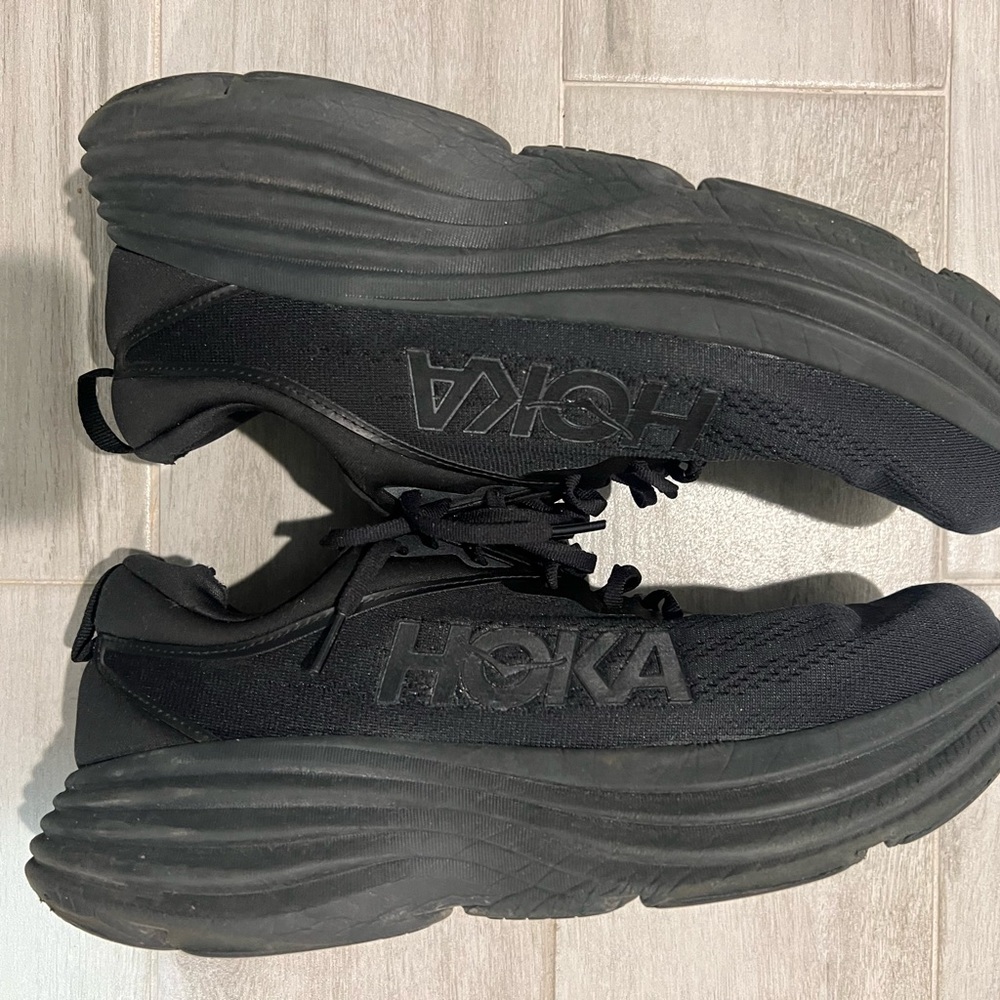 Hoka Bondi 8 All-Black Athletic Sneakers